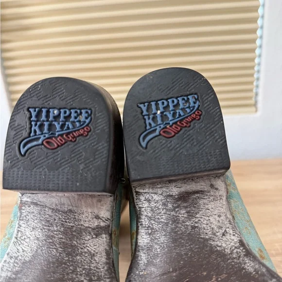 Old Gringo Turquoise and Brown Cowgirl Boots - Picture 7 of 10